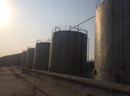 C4儲罐(guan)-立罐(guan)